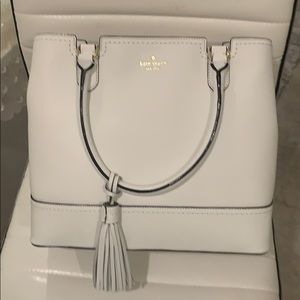 NWT GoRgEoUs white KATE SPADE purse